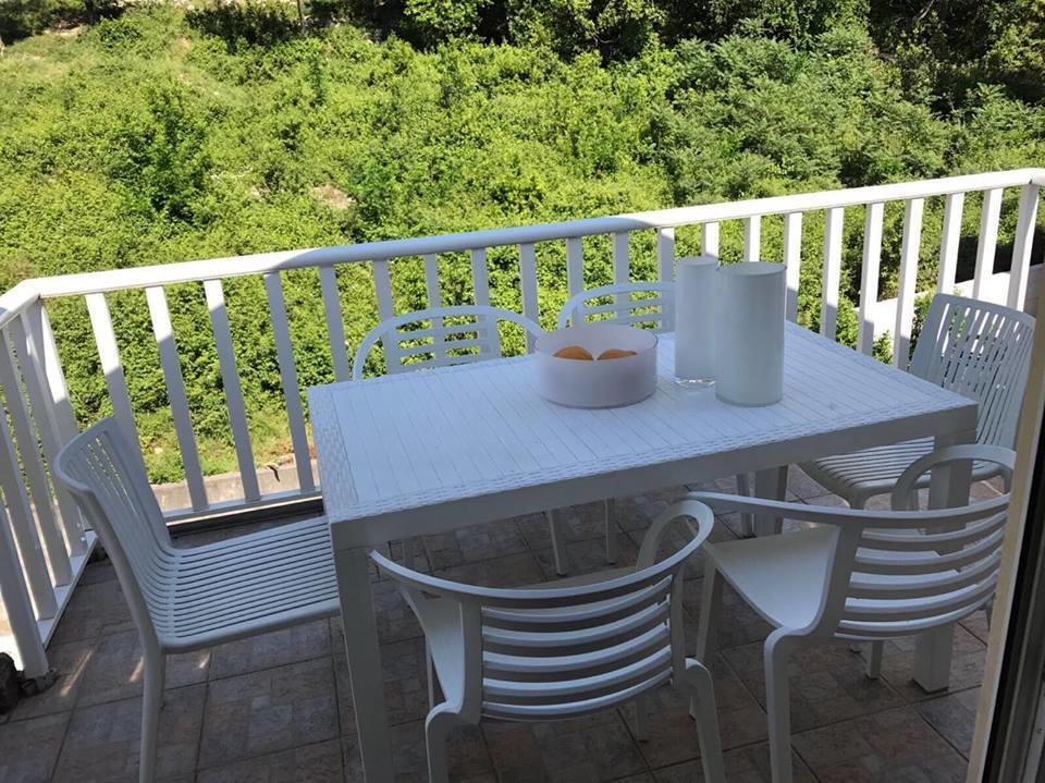 Apartment Titaneli Kotor Ngoại thất bức ảnh