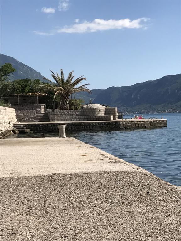 Apartment Titaneli Kotor Ngoại thất bức ảnh